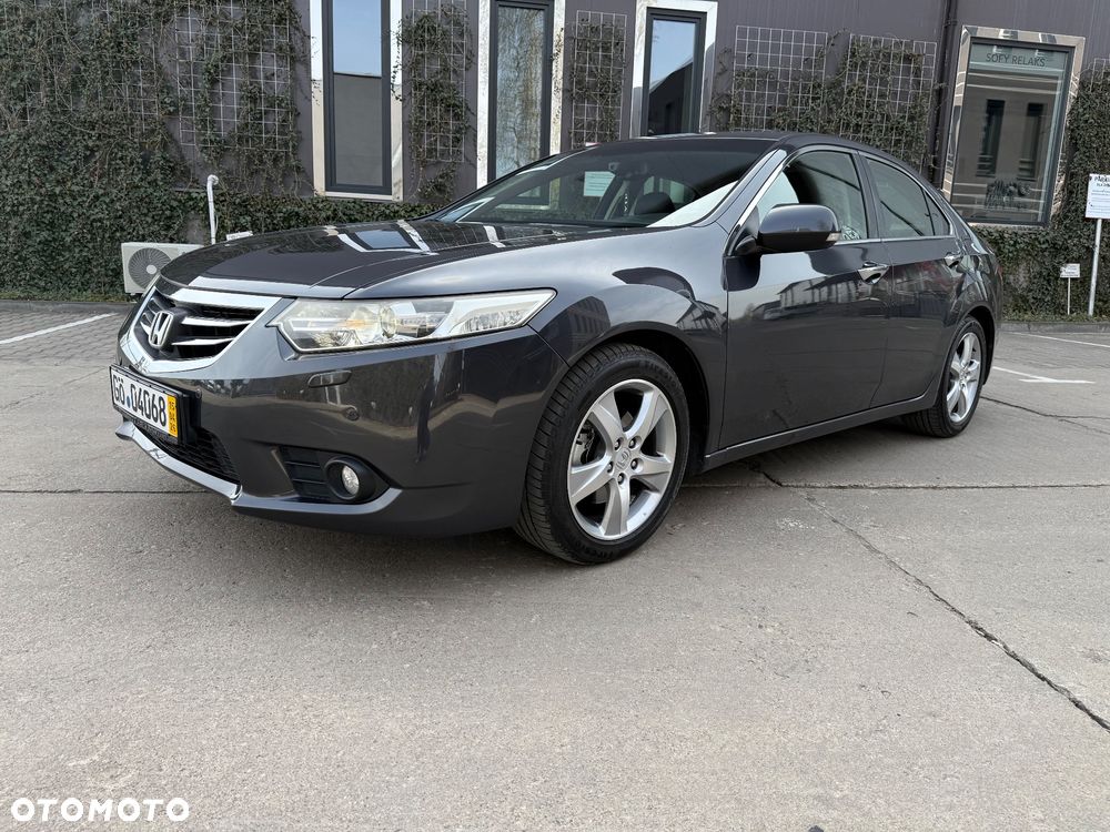Honda Accord 2.0 Elegance 50 Jahre Edition - 28