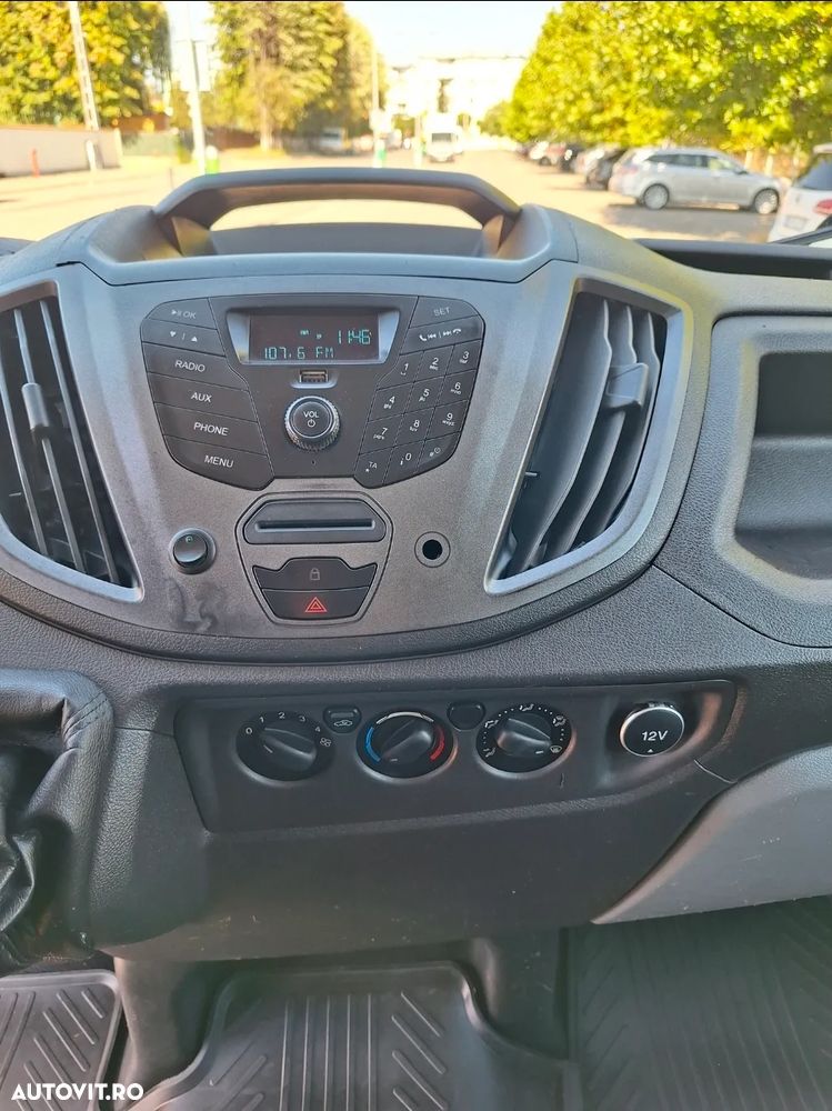 Ford Transit - 11