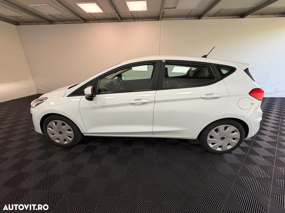Ford Fiesta 1.1 Trend - 17