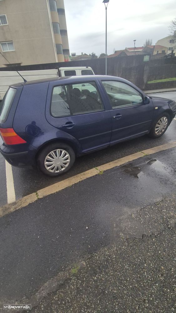 VW Golf 1.4i Confortline JE+AC - 2