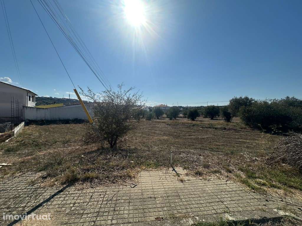 Lote de terreno para construção urbana - Grande imagem: 2/6