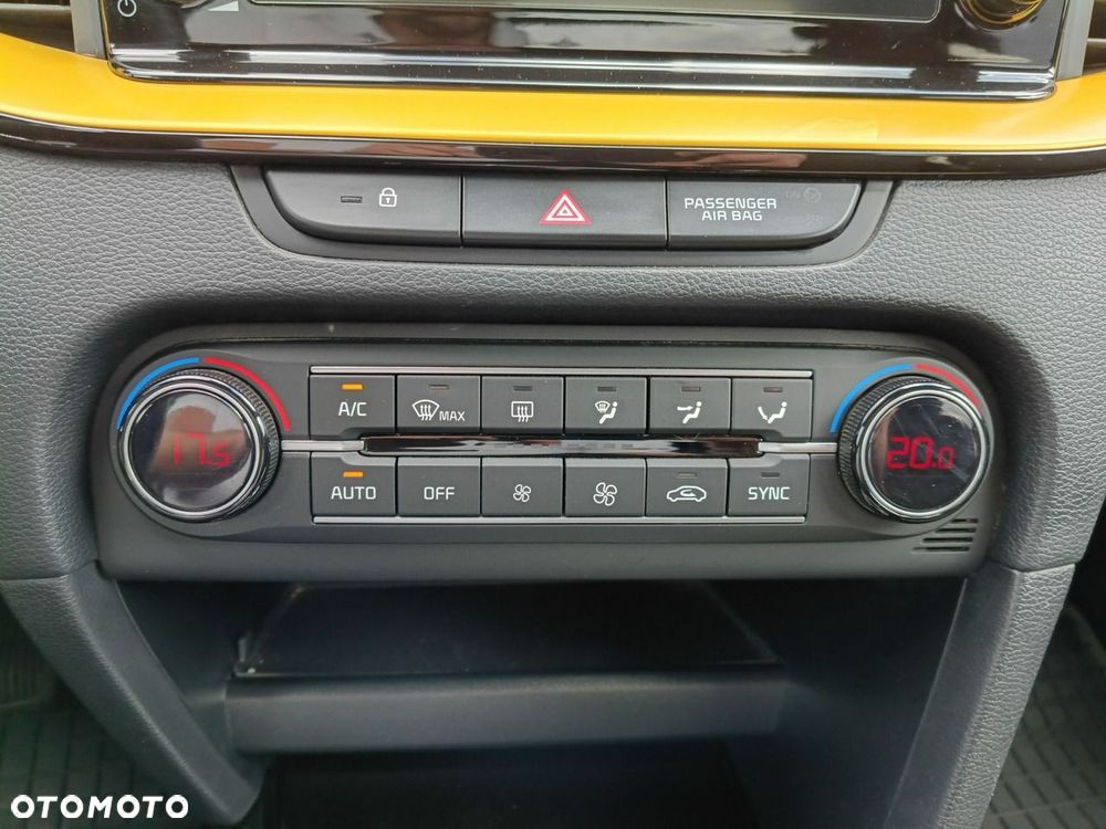 Kia XCeed - 28