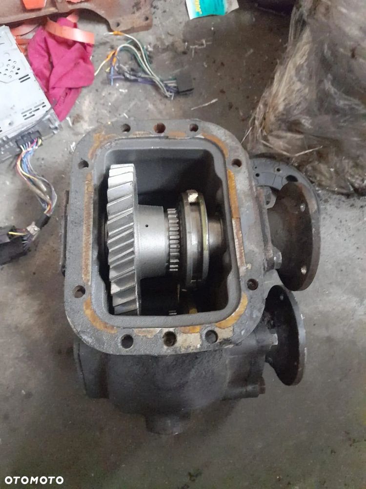 Przystawka odbioru mocy SCANIA 94 114 124 !! - 1