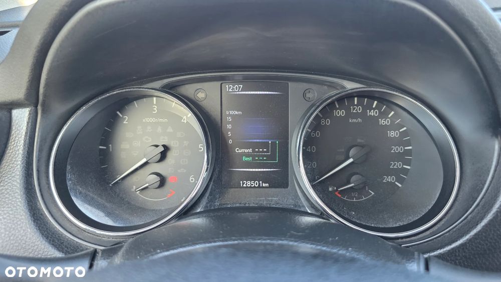 Nissan Qashqai - 23