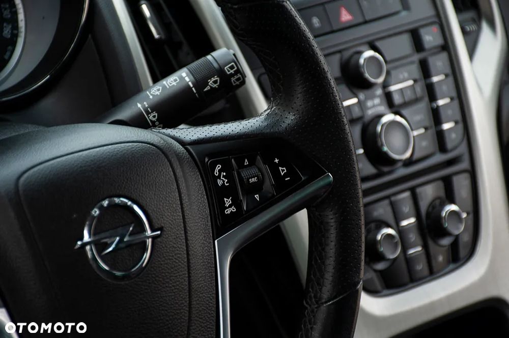 Opel Astra 1.4 Turbo Edition - 33