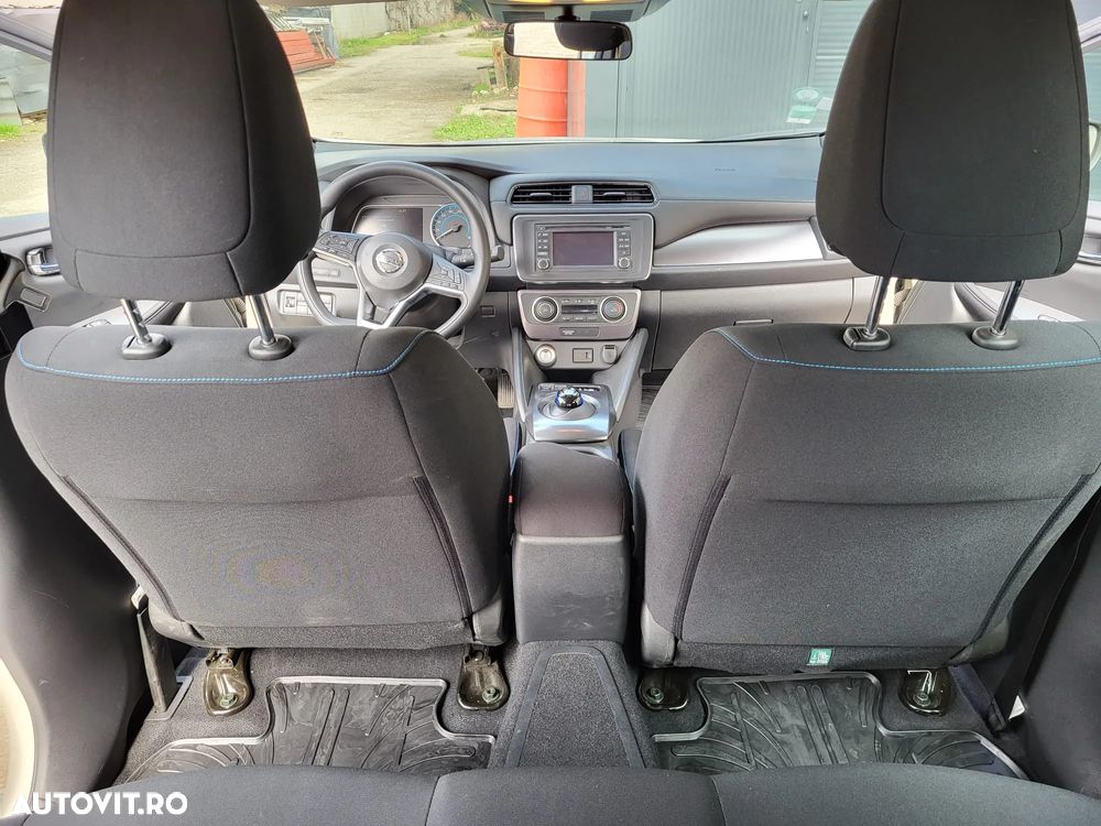 Nissan LEAF 40 kWh N-Connecta - 14