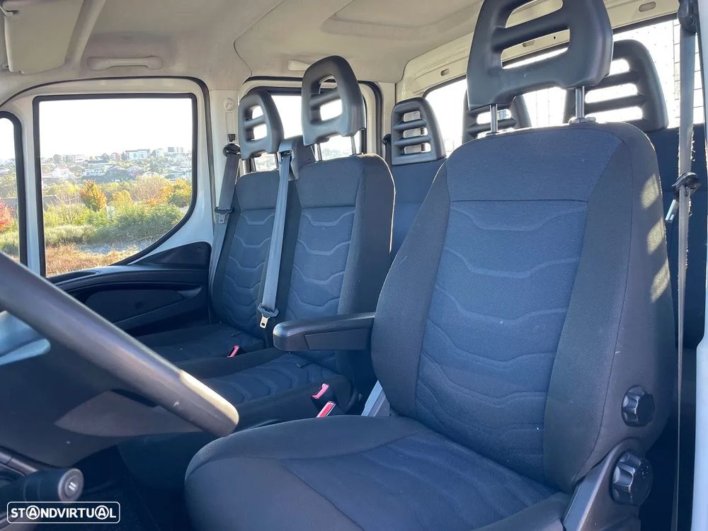 Iveco Daily 35C15 Cabine Dupla 7L - 18