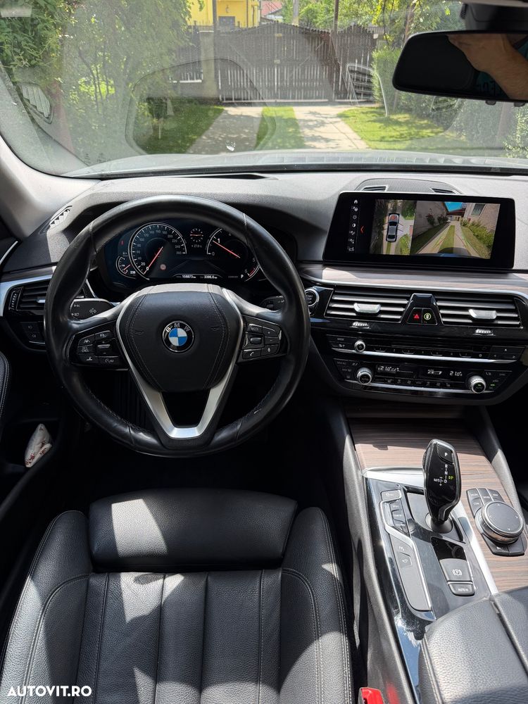 BMW Seria 5 520d xDrive Aut. - 4