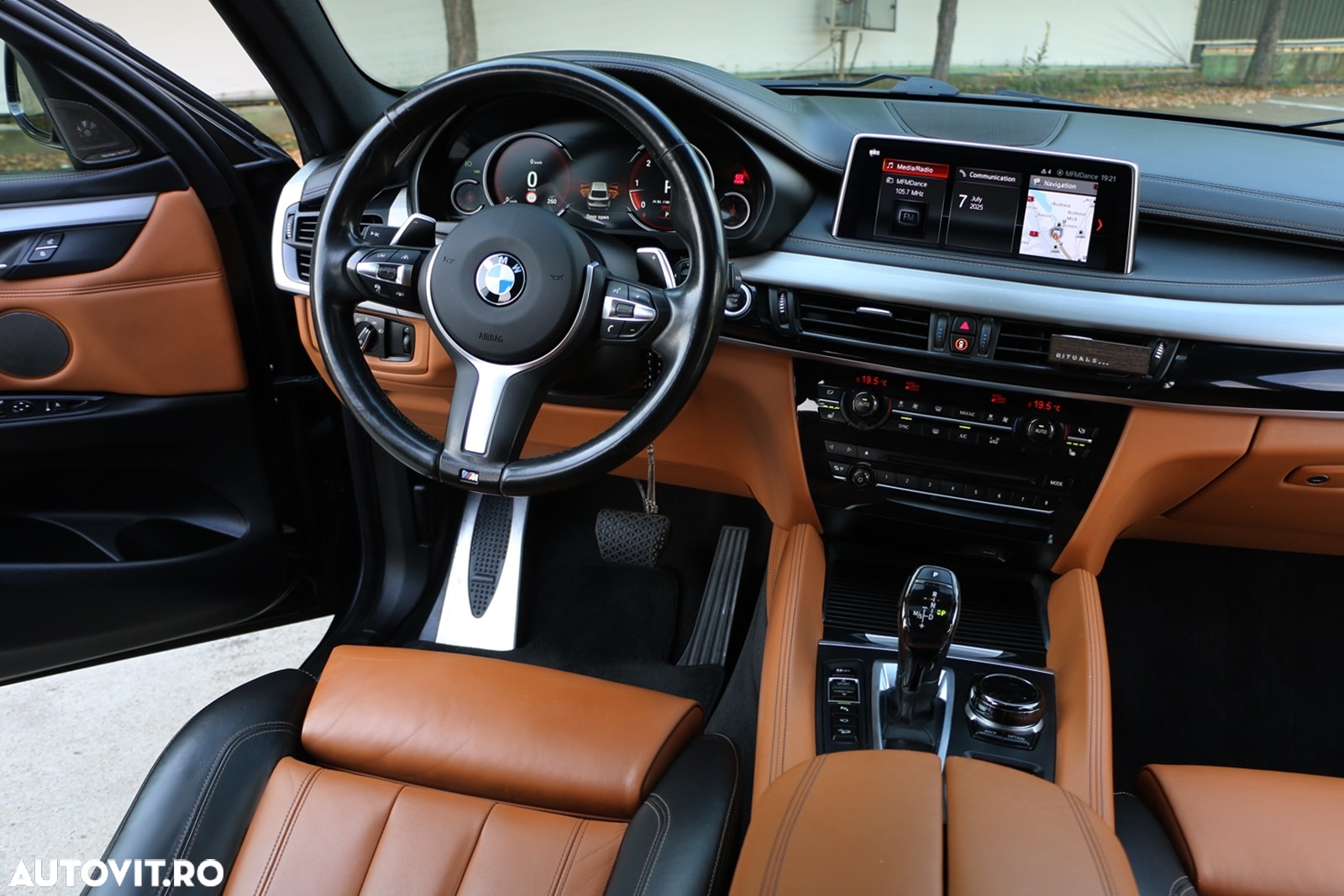 BMW X6 xDrive40d - 17