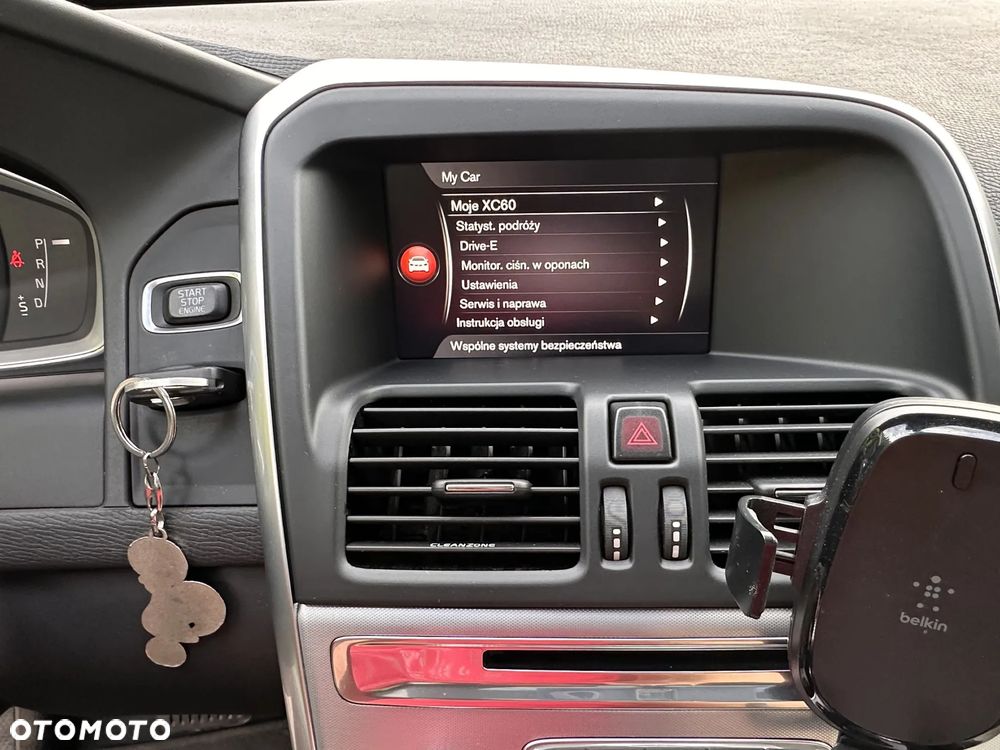 Volvo XC 60 D4 AWD Summum - 19