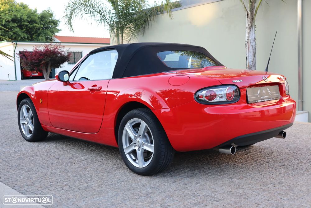Mazda MX-5 MZR 1.8 Exclusive - 4