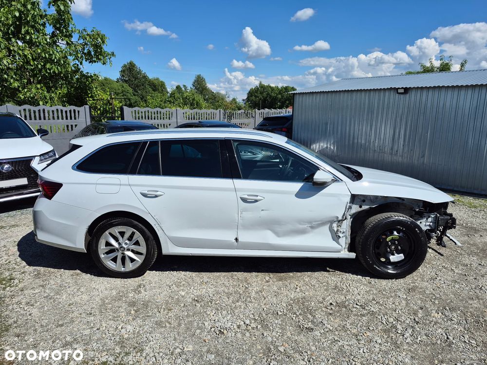 Skoda Octavia 2.0 TDI Edition 130 Selection DSG - 4