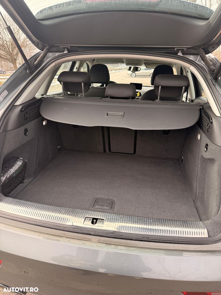 Audi Q3 2.0 TDI Quattro S tronic sport - 13