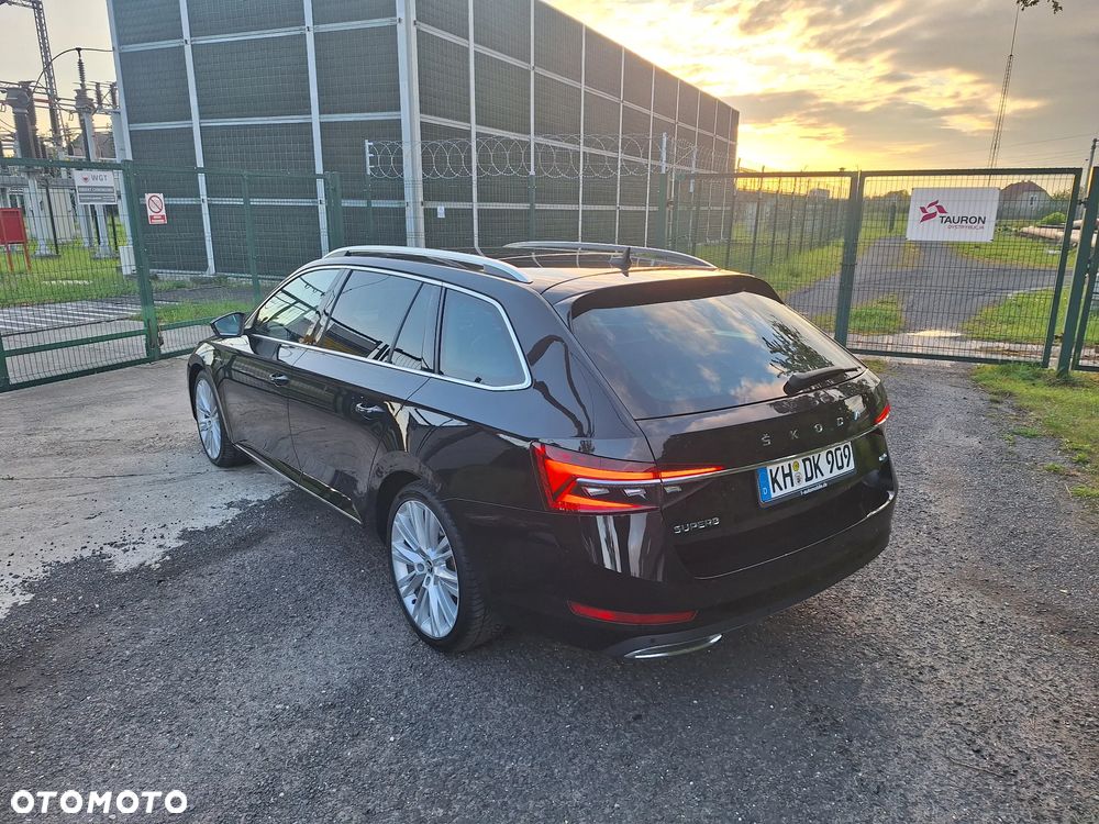 Skoda Superb 2.0 TDI 4x4 L&K DSG - 3