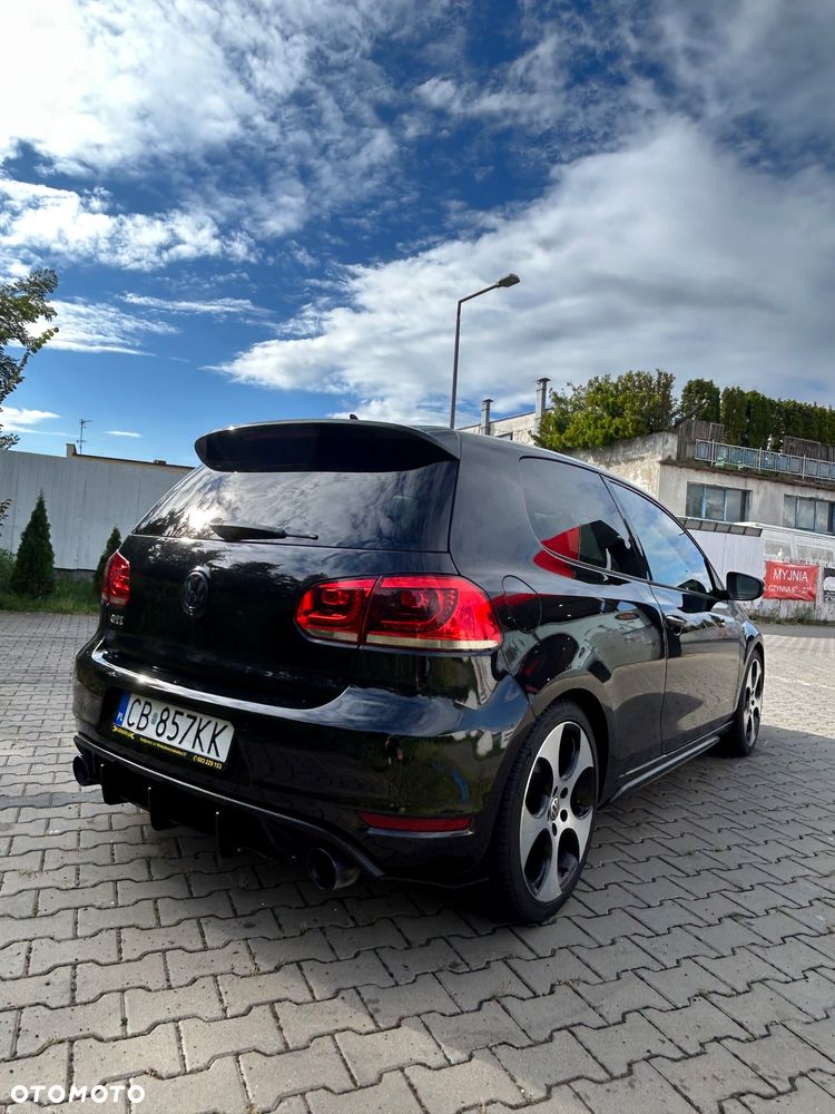Volkswagen Golf - 7