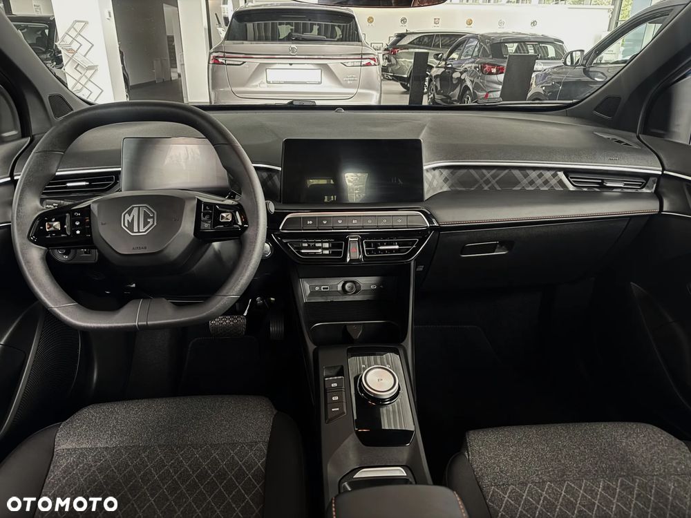 MG MG3 - 11