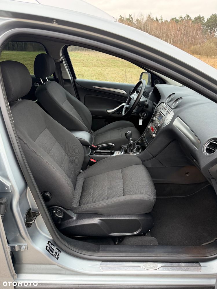 Ford Mondeo 2.0 TDCi Viva Titanium - 26