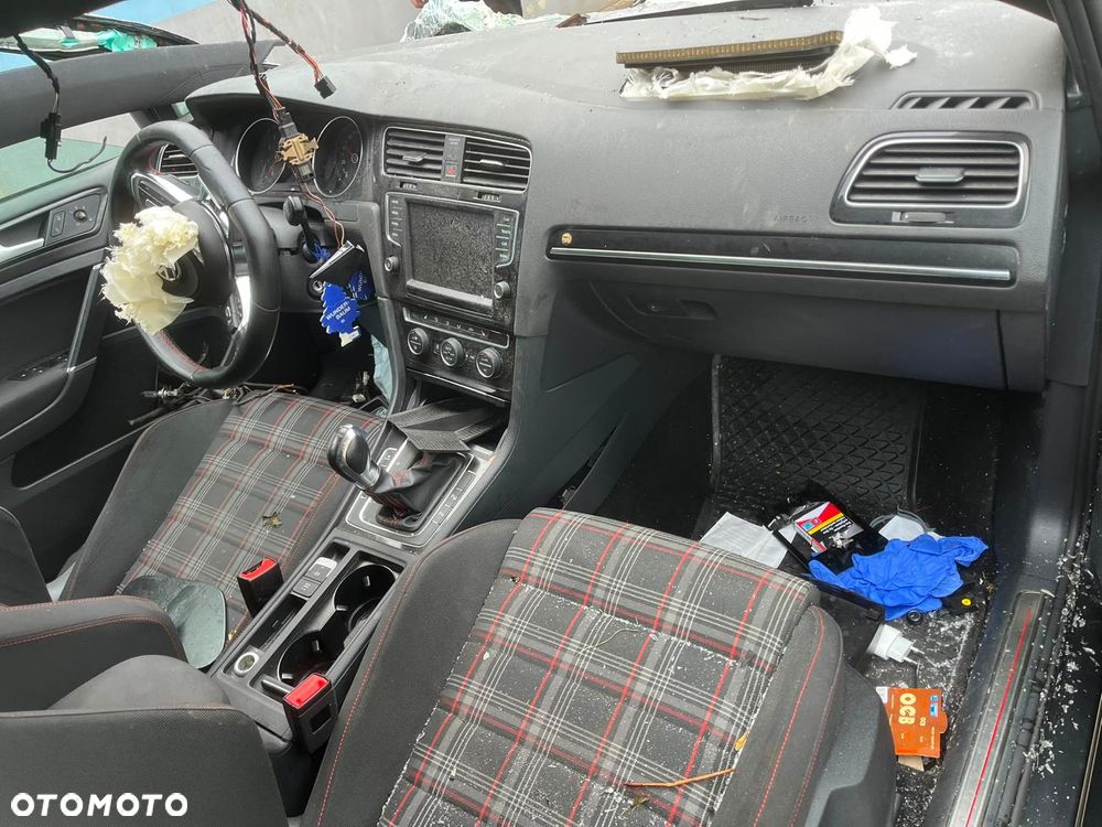 Volkswagen Golf GTI BlueMotion Technology DSG - 5