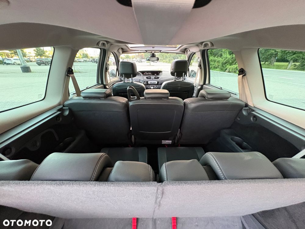 Renault Grand Scenic - 28