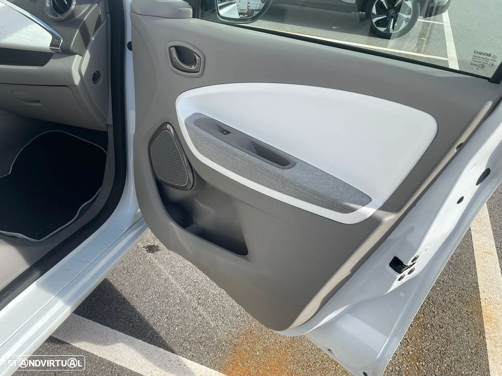 Renault Zoe (c/ Bateria) Bose 40 - 8