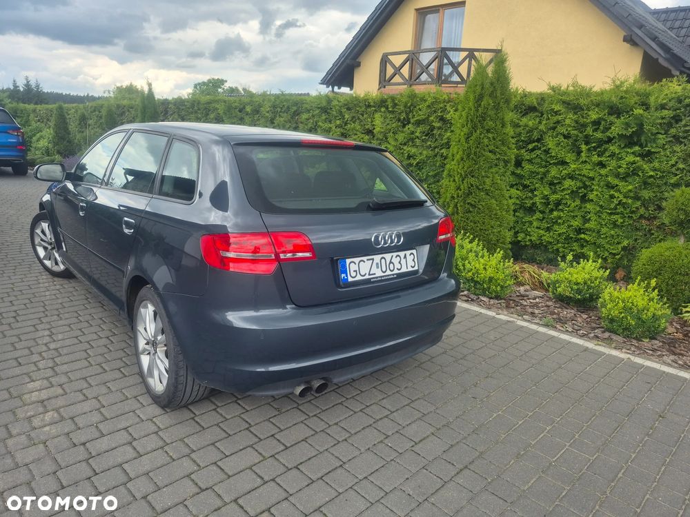 Audi A3 Sportback - 12