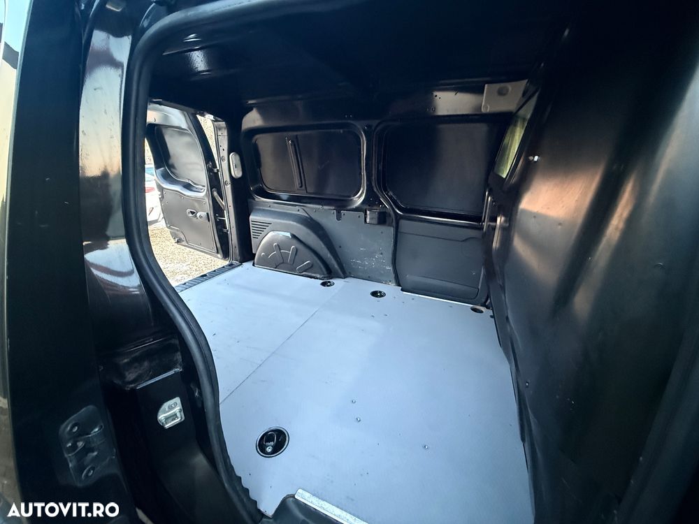 Renault Kangoo BLUE dCi 95 Intens - 10