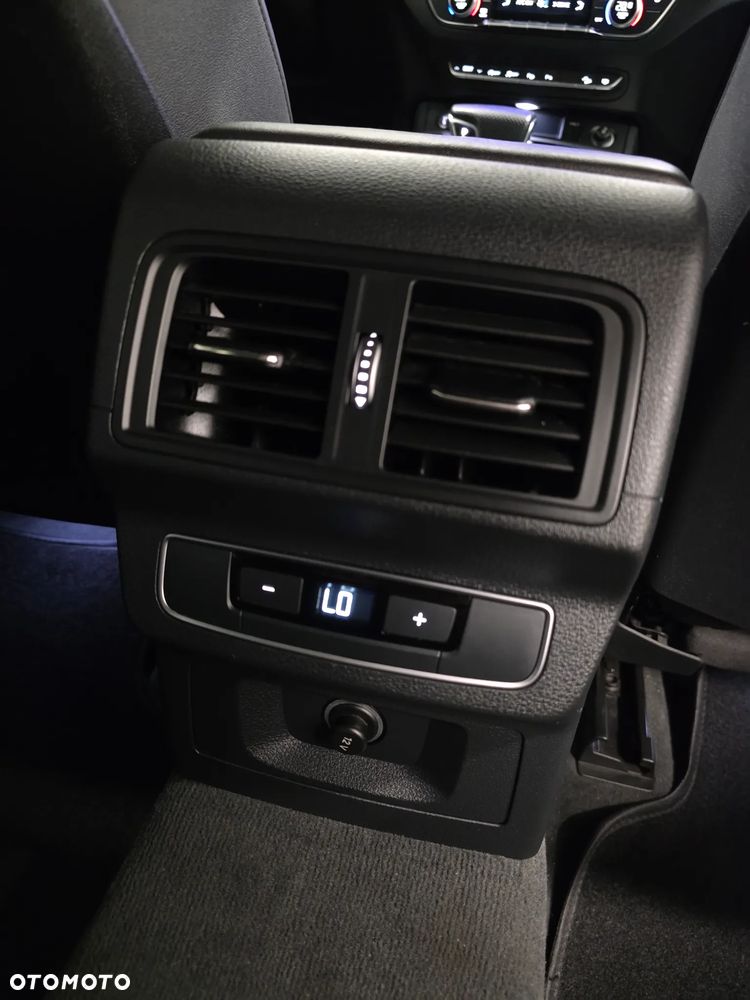Audi Q5 40 TDI quattro S tronic S line - 22