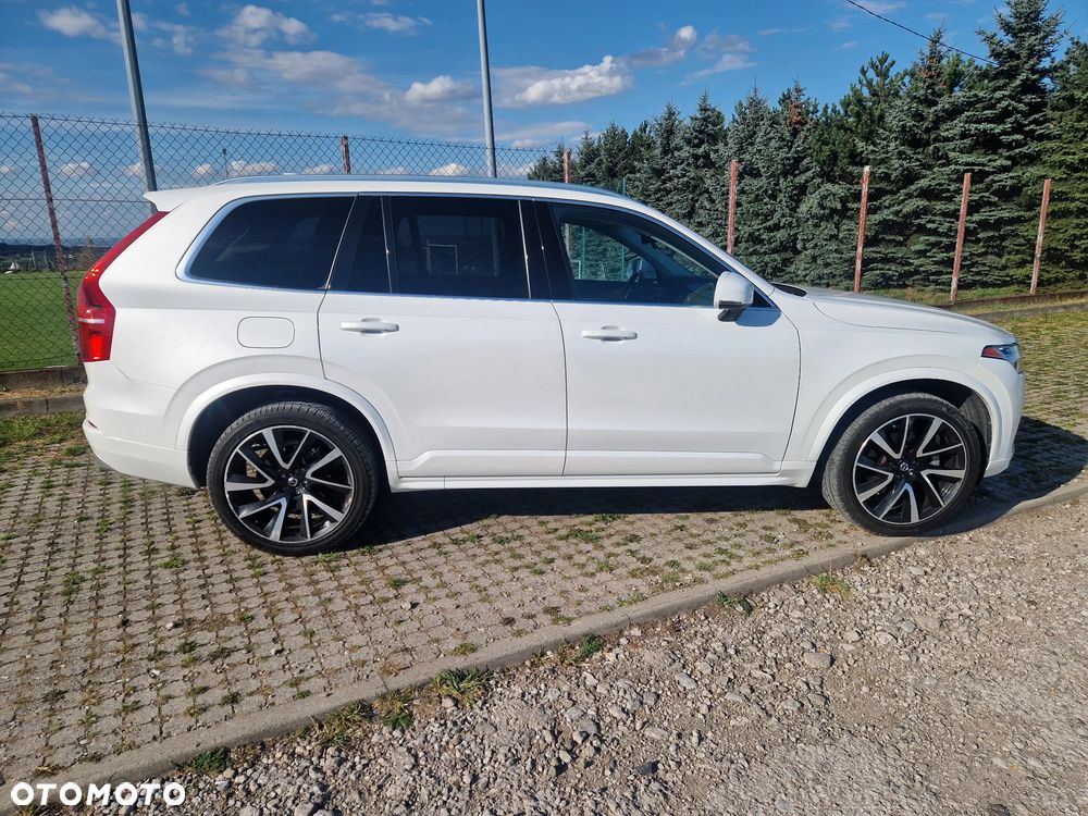 Volvo XC 90 - 8