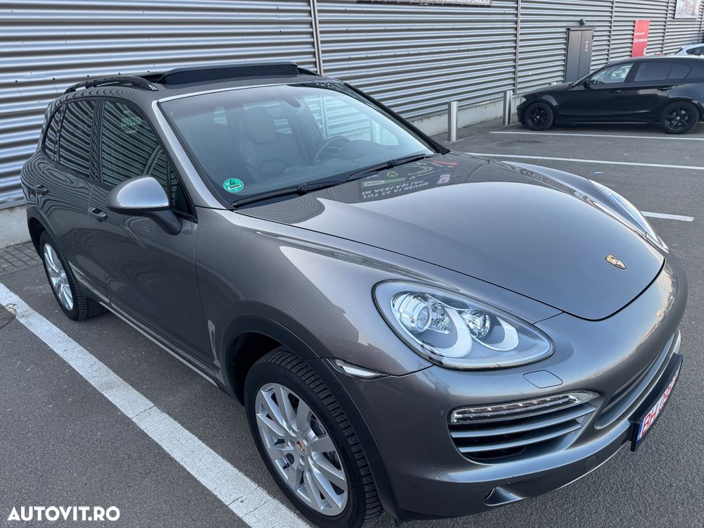 Porsche Cayenne Tiptronic S - 35