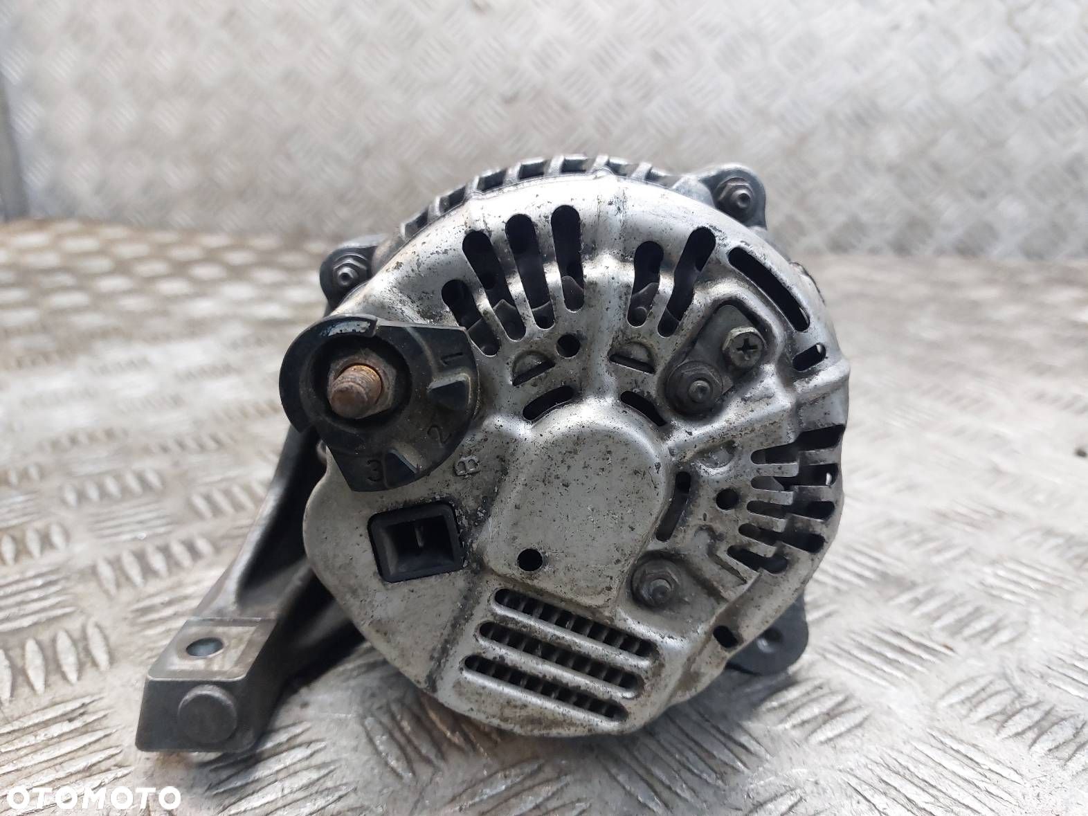 ALTERNATOR VOLVO S40 V40 I 2.0 16V 9472908 TN102211-0500 - 4