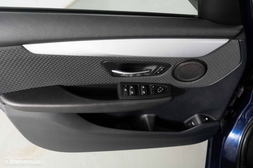 BMW 225xe Active Tourer Advantage - 20