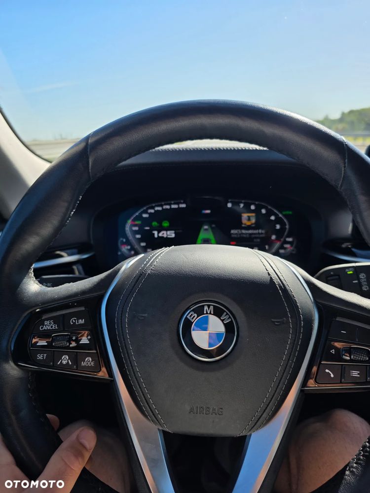 BMW Seria 5 530d xDrive mHEV Luxury Line - 6