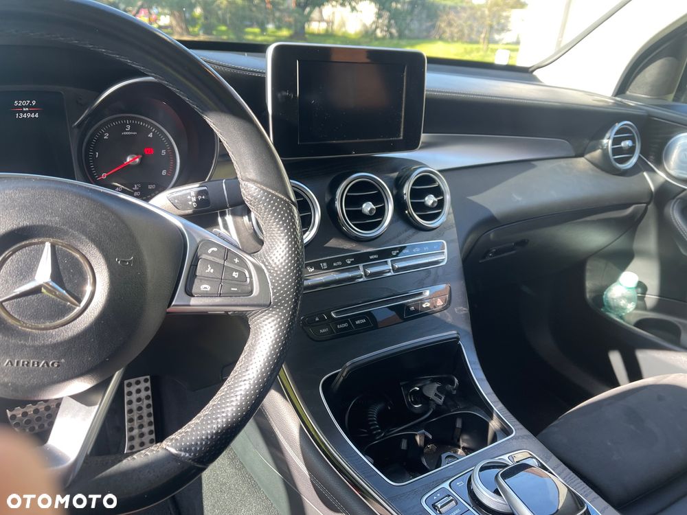 Mercedes-Benz GLC 220 d 4-Matic - 12