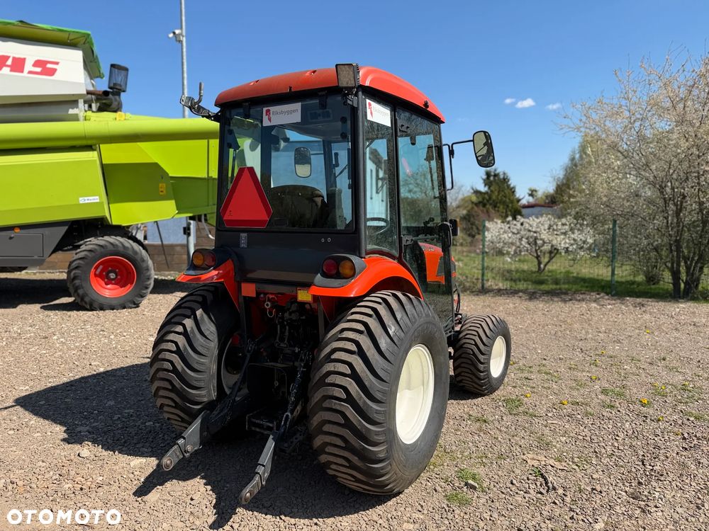 Kioti CK35 HST - 4
