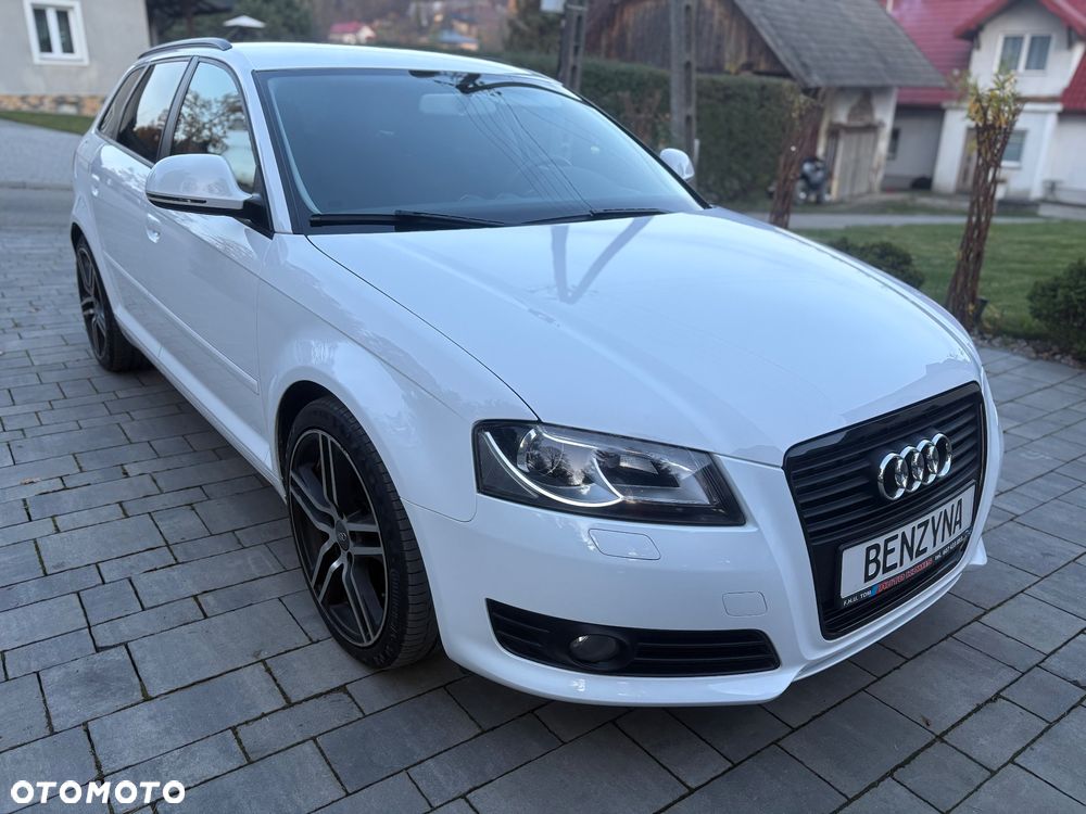 Audi A3 Sportback - 4