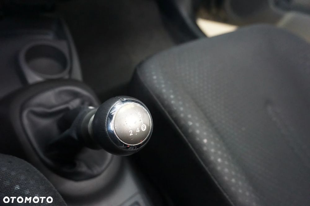 Toyota Yaris 1.0 VVT-i Comfort - 33