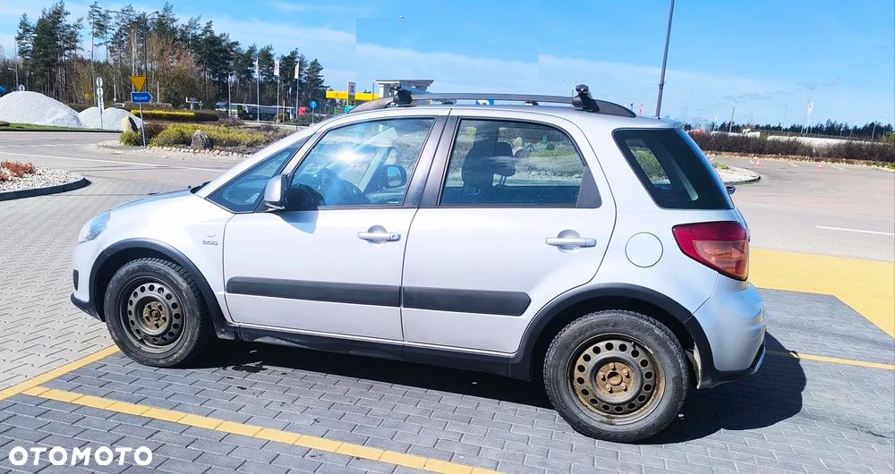 Suzuki SX4 - 3