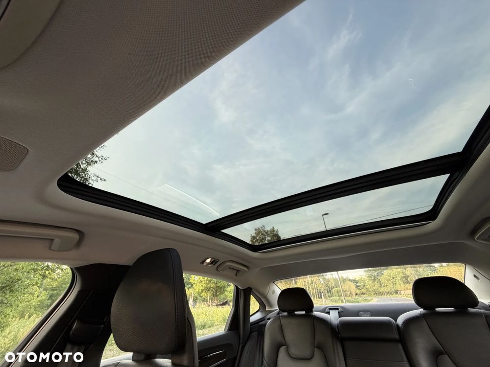 Volvo S90 - 16