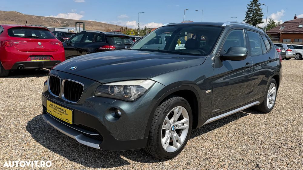 BMW X1 xDrive18d - 9
