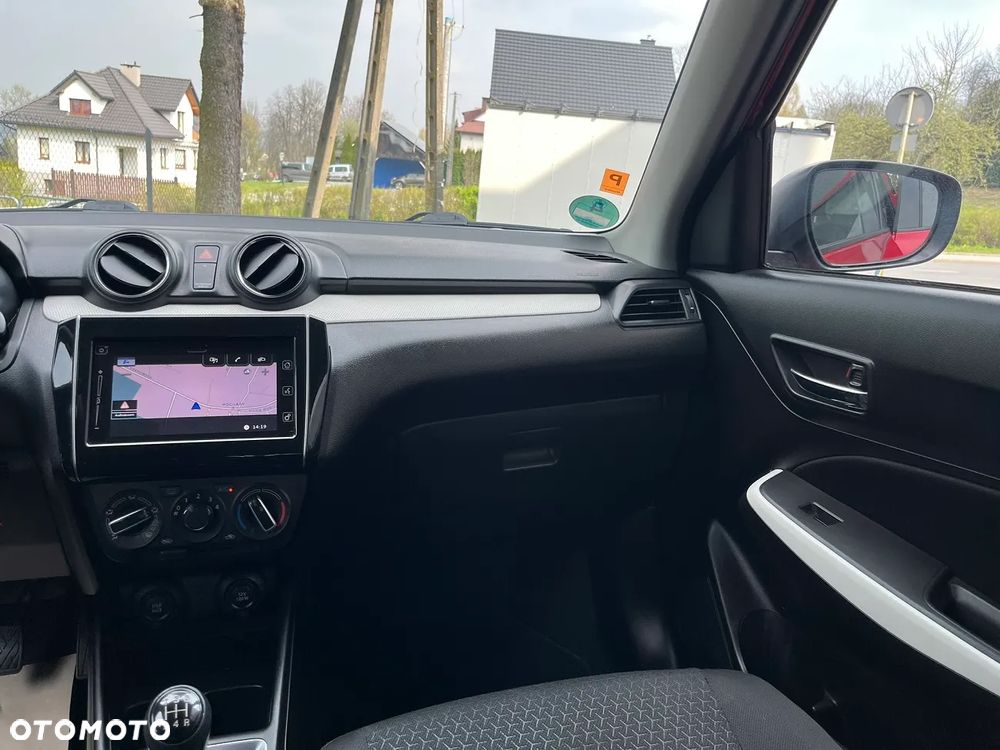 Suzuki Swift 1.2 Dualjet Allgrip Comfort - 19