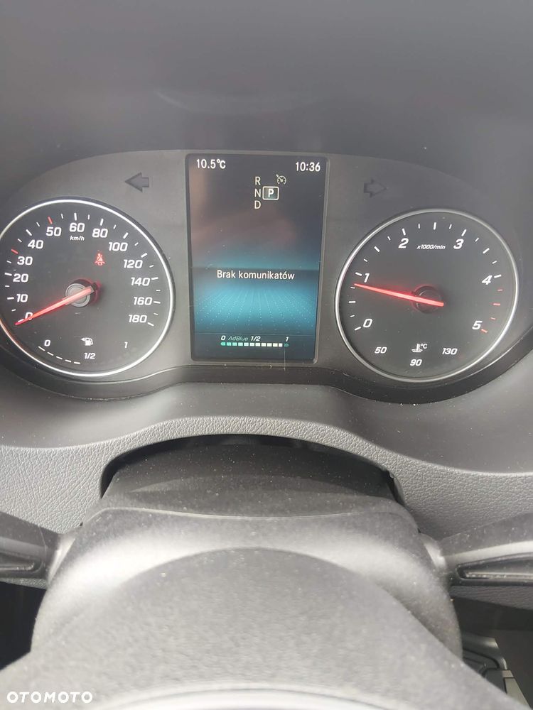 Mercedes-Benz SPRINTER - 11