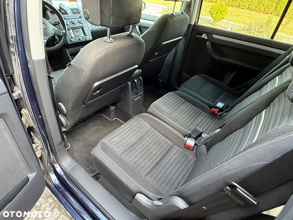 Volkswagen Touran 2.0 TDI DPF Comfortline - 18