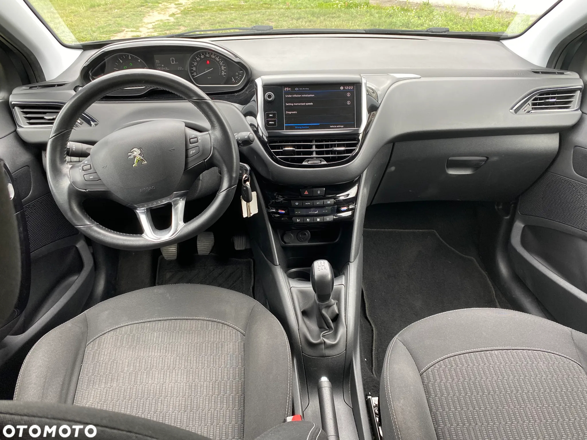 Peugeot 208 1.6 BlueHDi Active S&S - 12