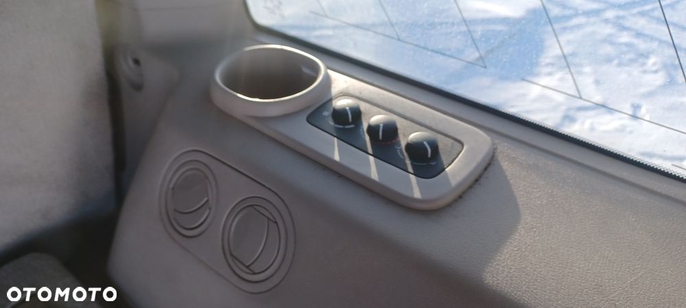 Jeep Commander 3.0 CRD DPF Automatik Overland - 21