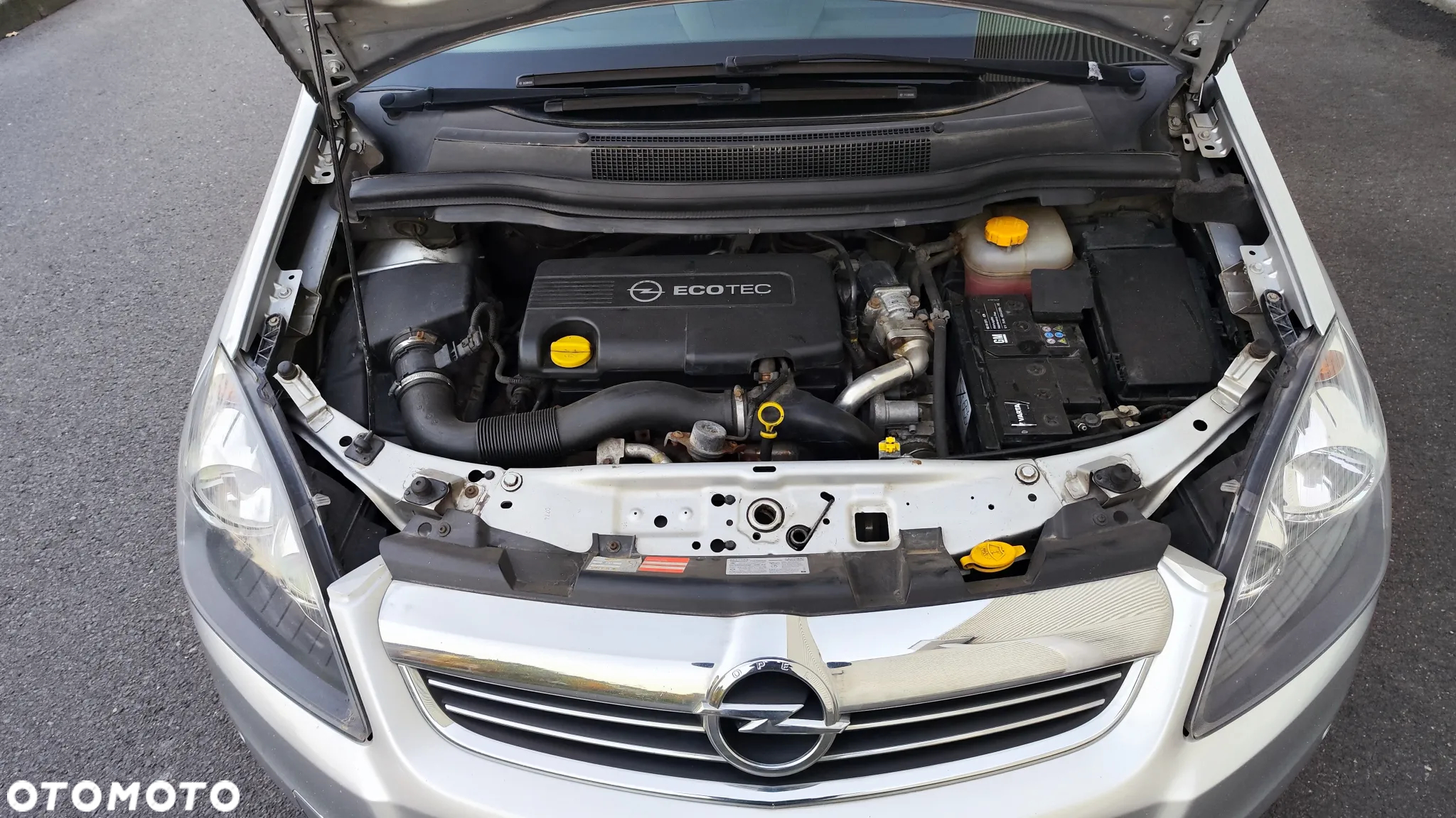 Opel Zafira - 32