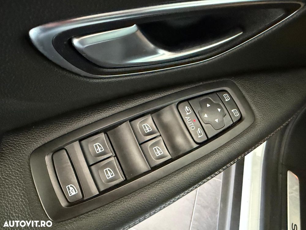 Renault Scenic ENERGY dCi 130 INTENS - 20