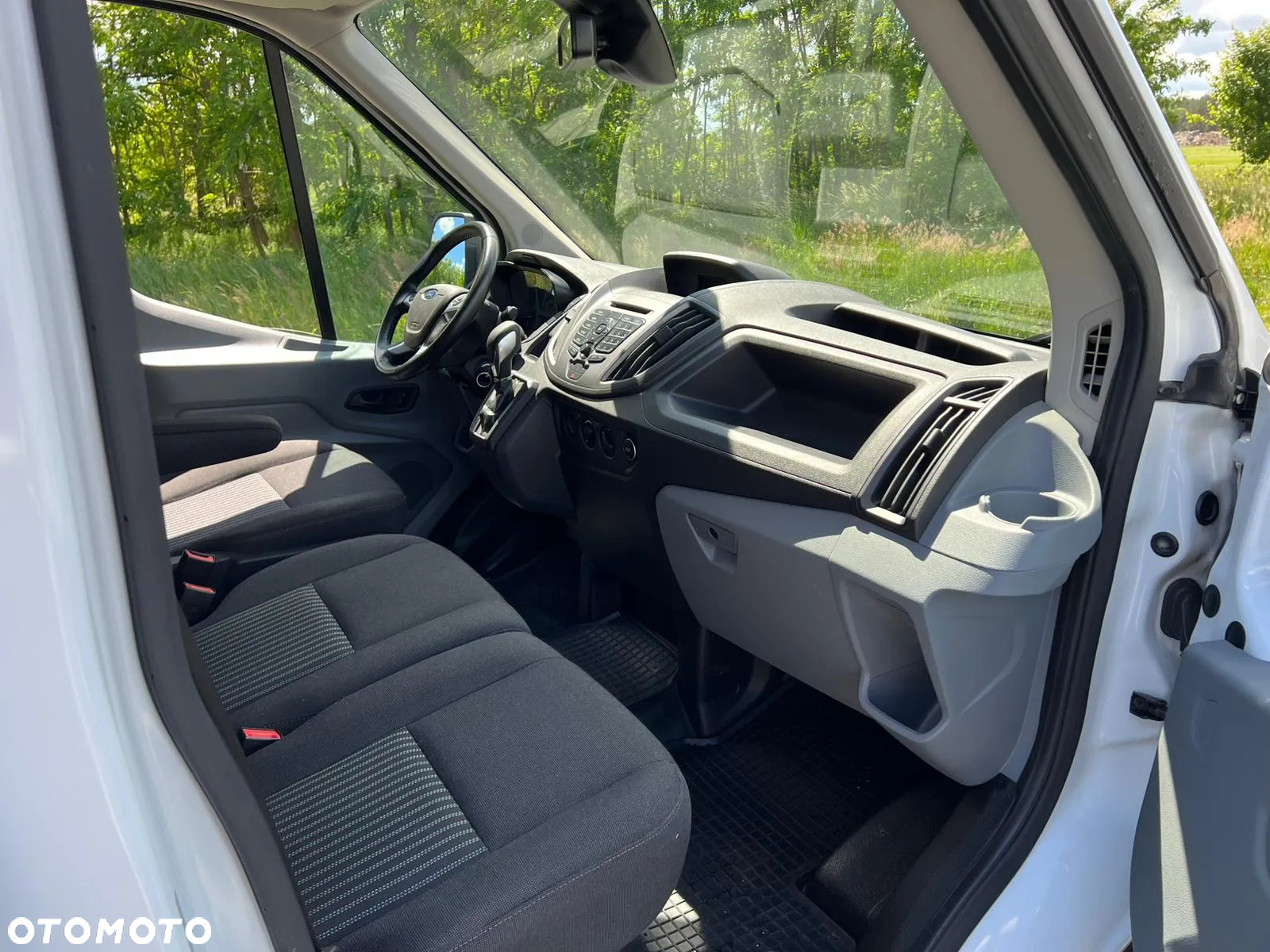 Ford Transit - 28