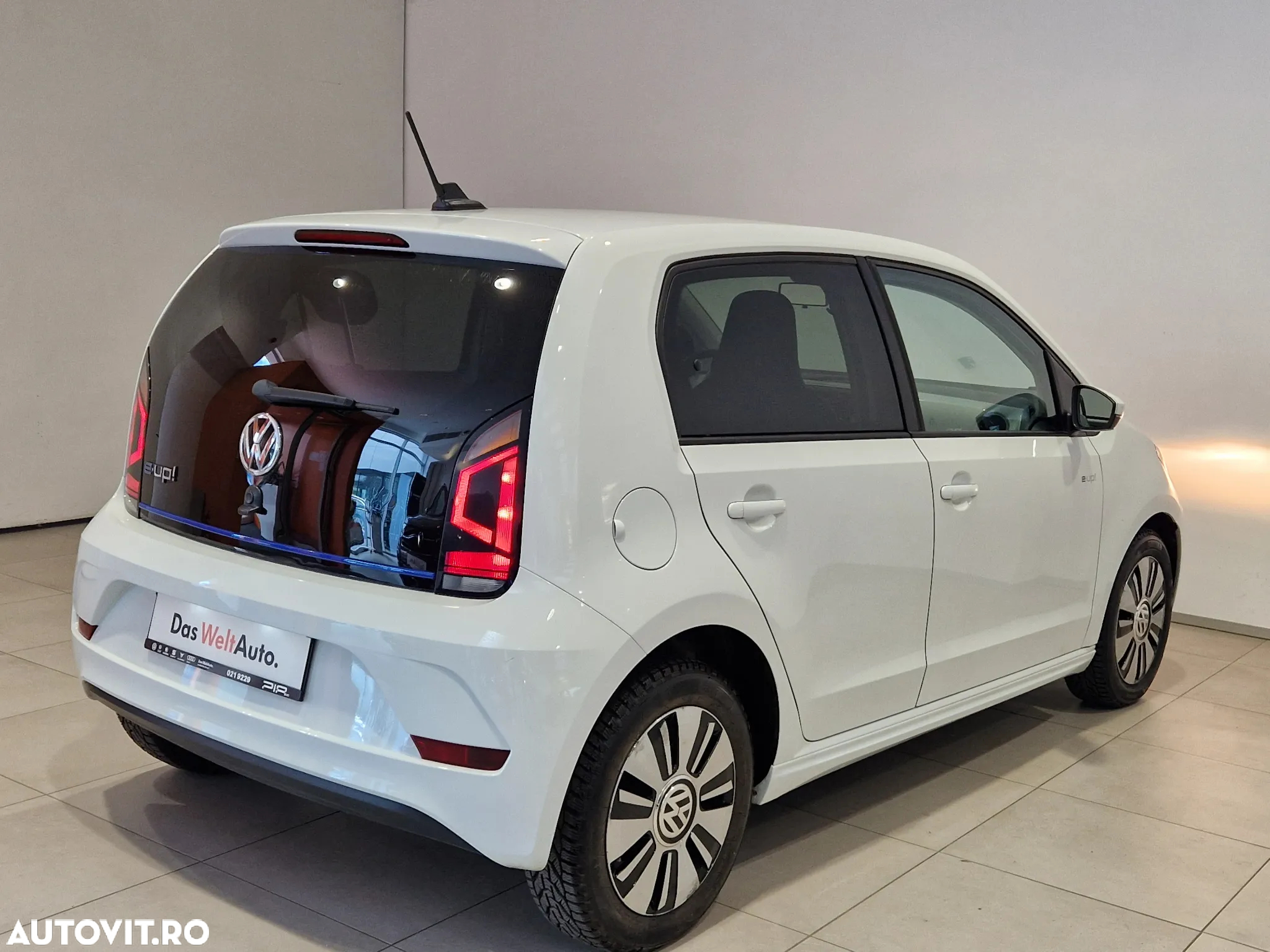 Volkswagen up! e-up! - 7
