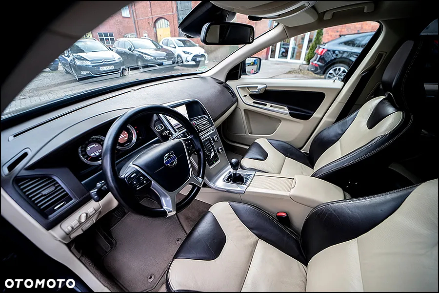 Volvo XC 60 D4 Edition Pro - 15