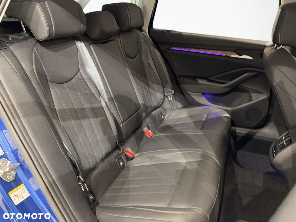 Skoda Superb 2.0 TDI SCR L&K DSG - 18